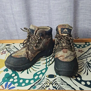 OZARK TRAIL CAMO BOOTS
